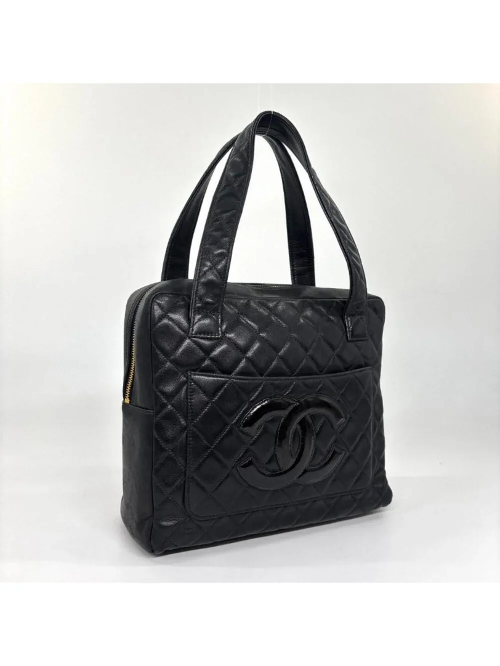 Chanel Super Lambskin CC Logo Tote Black